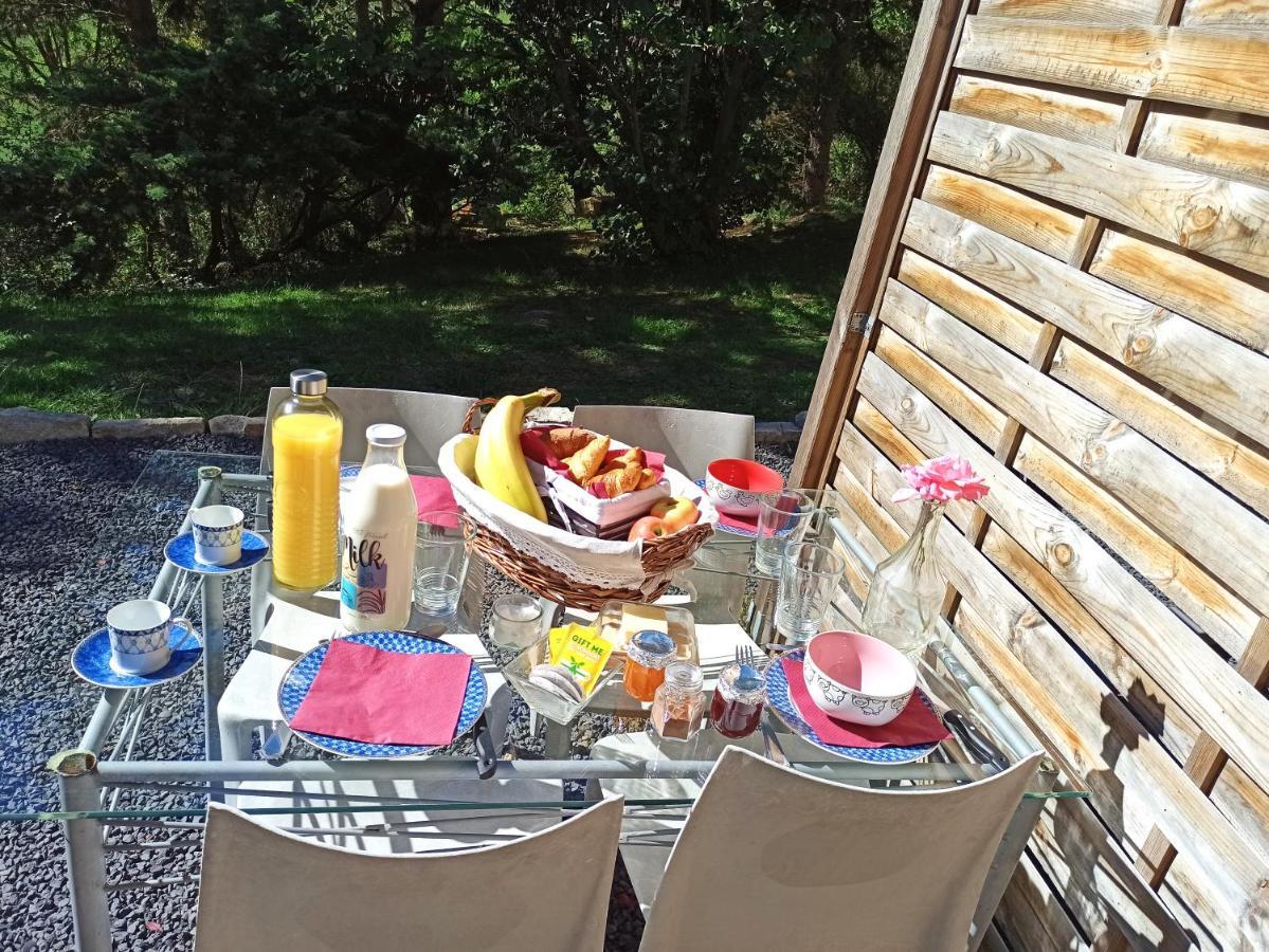 Les Apparts Du Vignal De Cheyrac Polignac  Exteriör bild